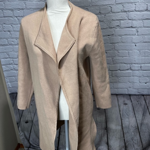 Chicwish open front water fall drape front small/medium - Picture 14 of 14